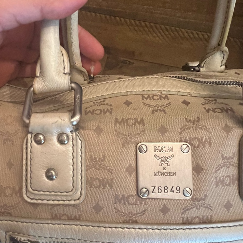 MCM Cream Satchel Bag with Top Handle and Metallic Hardware - Picture 3 of 8